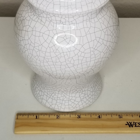 Haeger Ginger Jar Crackle Glaze with Lid 8.25" Tall White Off White - Picture 7 of 9